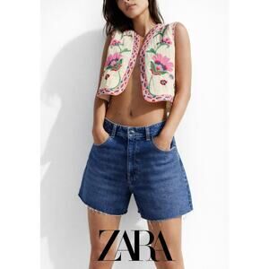 ZARA Embroidered Floral Vest Cream Boho Sleeveless Open Front Cropped Top Size M